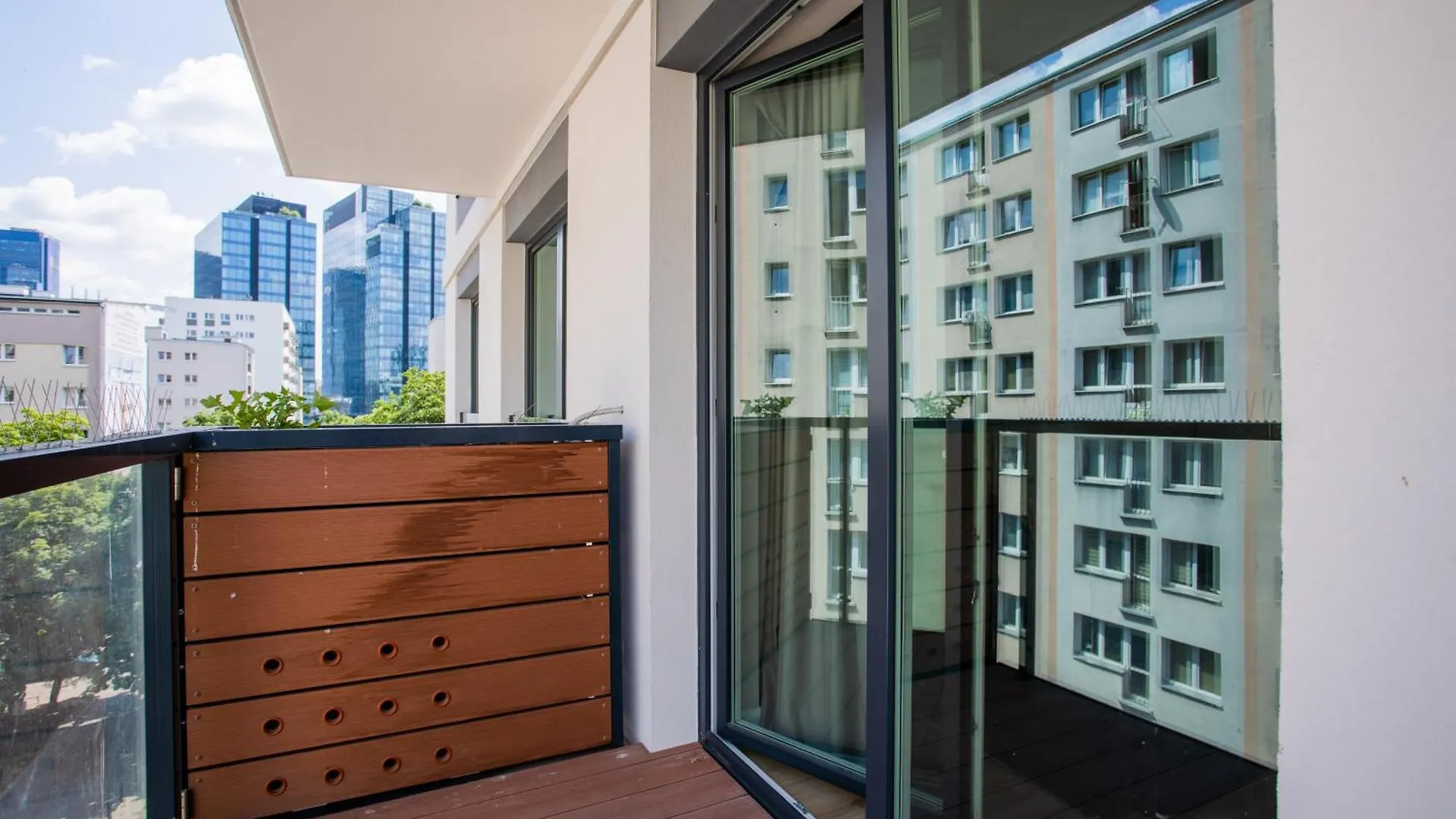 Urban Chic - Cozy Studio Apartment - City Center - Sienna Street Varsovie